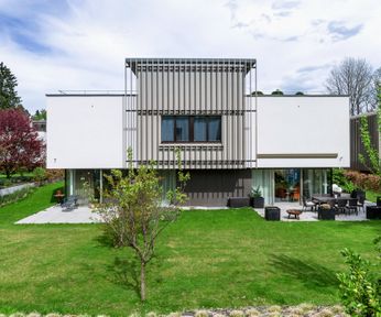 Bauhaus-Villa luxus mit Garten